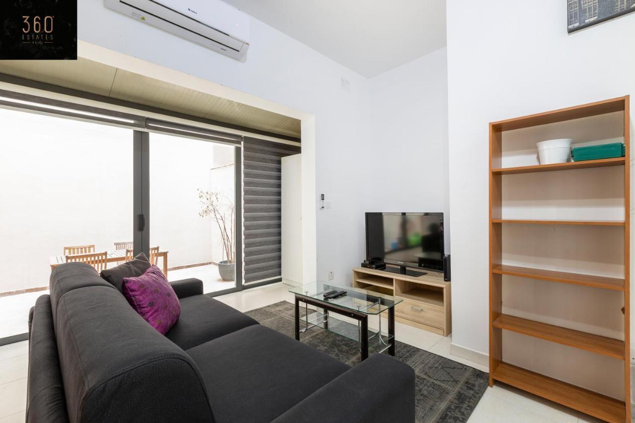 Centre Paceville Apt With Terrace, Bbq & Wifi By 360 Estates Saint Julian's Екстериор снимка