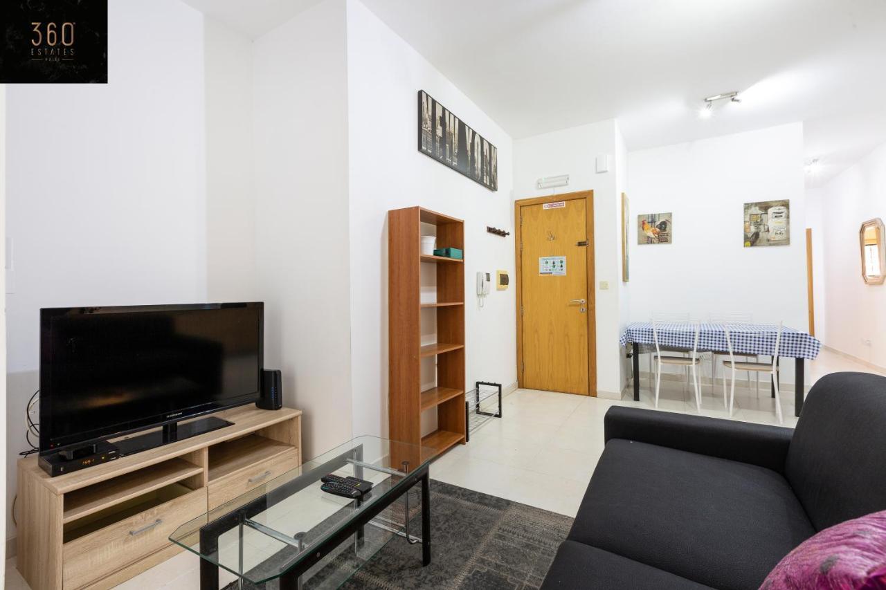 Centre Paceville Apt With Terrace, Bbq & Wifi By 360 Estates Saint Julian's Екстериор снимка
